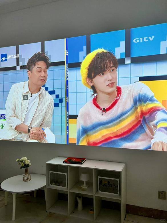 榜最新：当贝X5S Pro超高人气实力稳居榜首j9九游真人游戏第一品牌家用4K投影仪销量排行(图10)